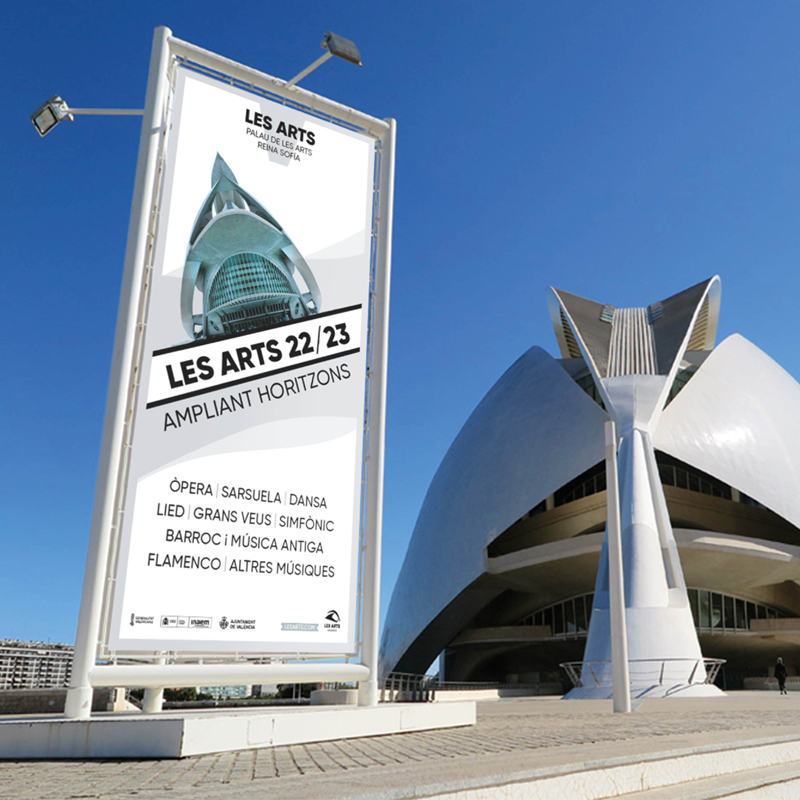 Vinilo exterior en tótem del Palau de Les Arts